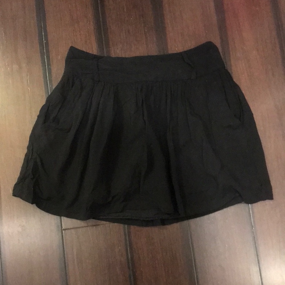 Black flowy mini skirt